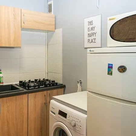 Kwadrat Apartment *