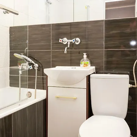 Kwadrat Apartment *